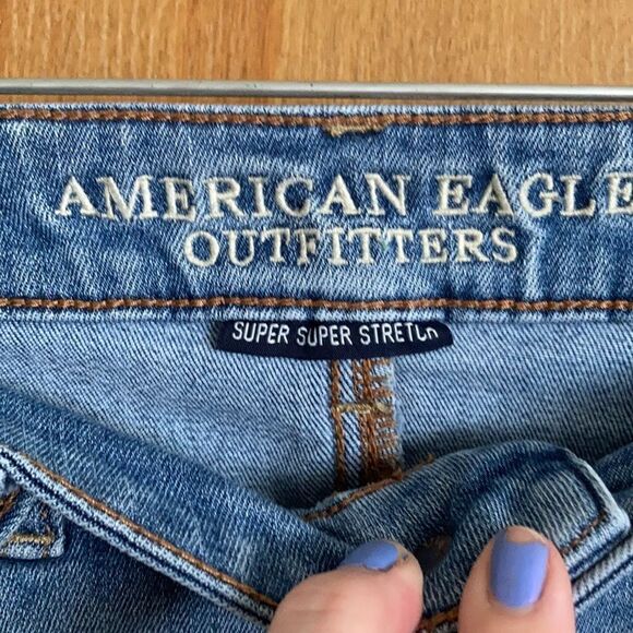 American Eagle Super Super Stretch Hi Rise Shortie - Picture 4 of 7